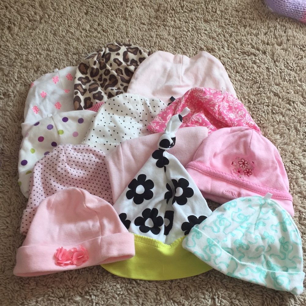 Newborn-3 months Set of hats